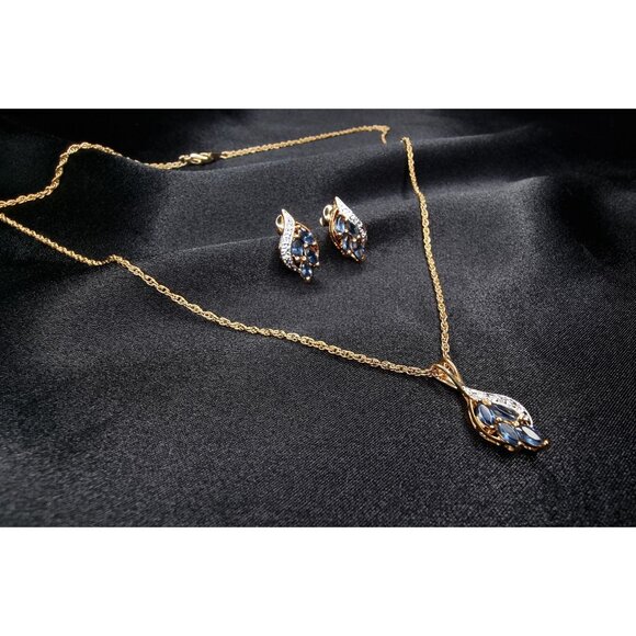 Vintage 1990s Gold Plated Jewelry Set With Blue Gemstone Pendant Necklace - Picture 4 of 9